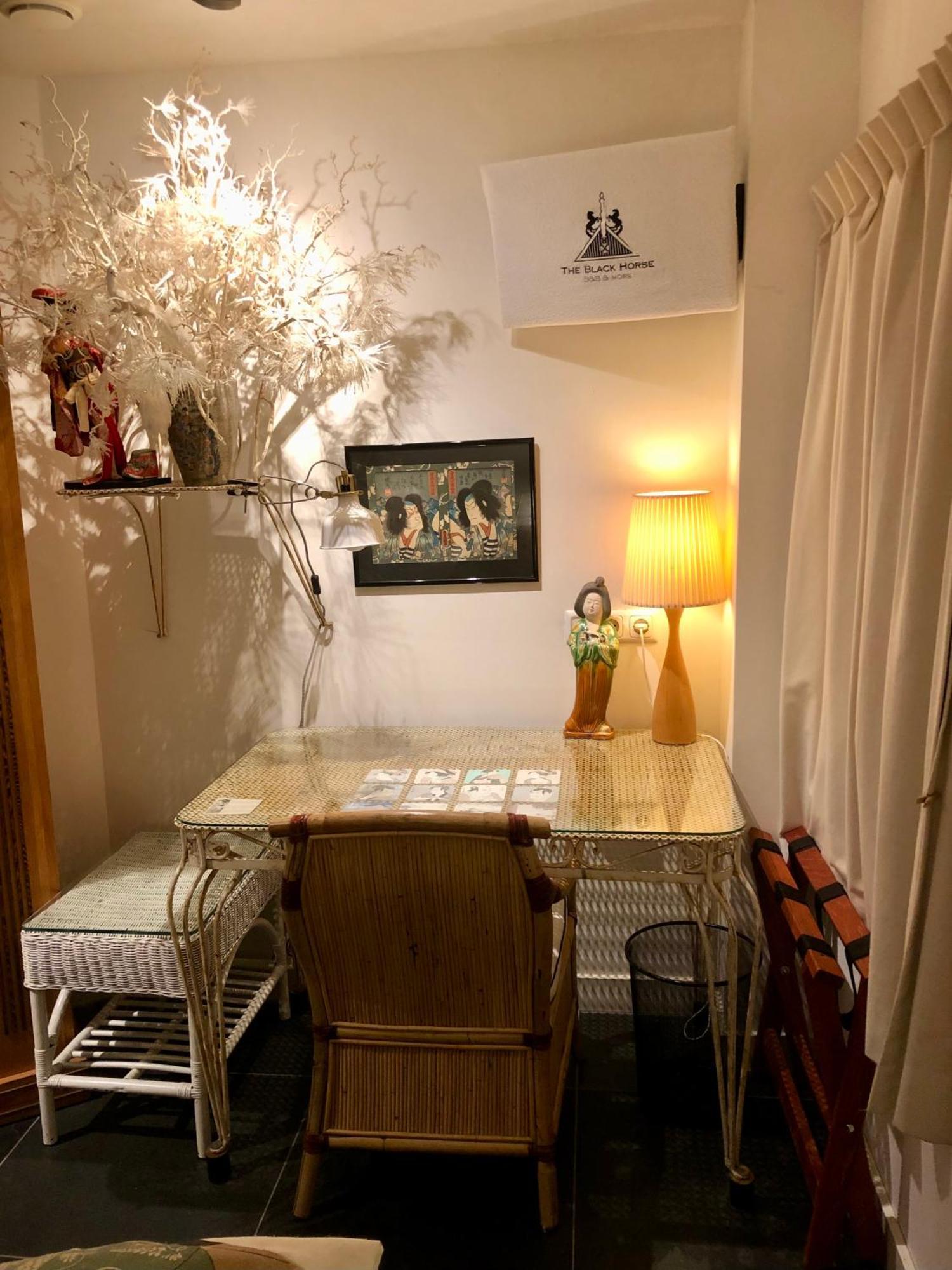 The Black Horse B&B & More Drachten Εξωτερικό φωτογραφία